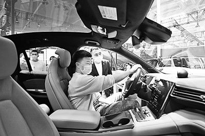 市場銷售火，漲價何時休？探尋新能源汽車市場走勢